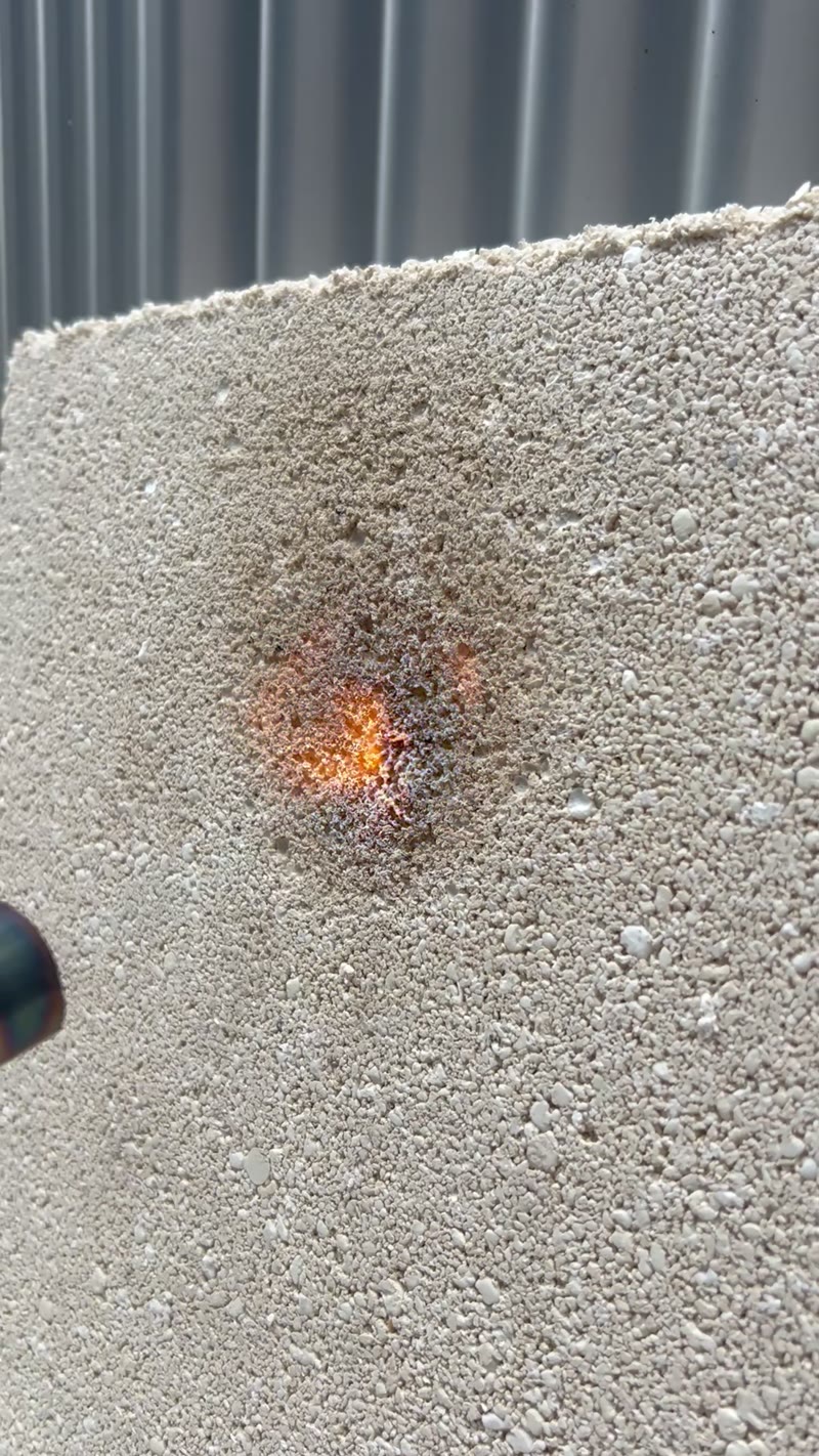 토치 불연 시연
